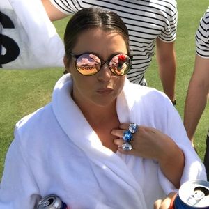 Meet your Posher, Callie